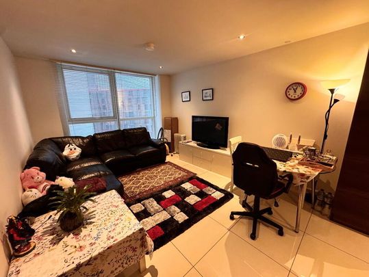 5-03 Obel, 62 Donegall Quay, Belfast, BT1 3NG - Photo 1