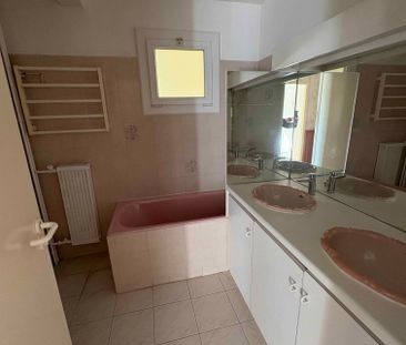 4 pièces - 76,45 m² - 2ème étage - Colocation non autorisée - Photo 6
