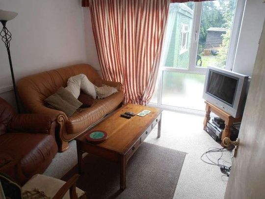 Wimborne Road, BH3 - Photo 1