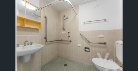 Affordable Co-Living @ The Fields - Ensuite Rooms Available - Photo 4