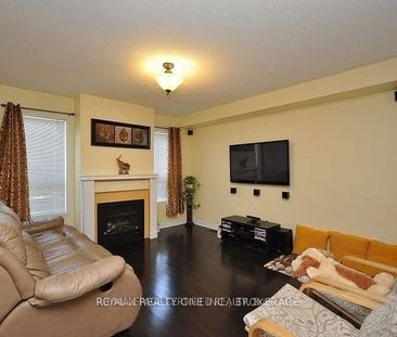 For Lease - 426 Orange Walk Crescent, Mississauga, Ontario - Photo 5