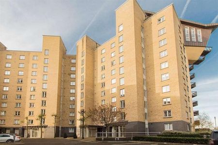 Vanguard Building, Millennium Harbour, Westferry Road, E14 - Photo 2