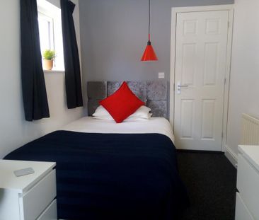 1 bedroom terraced house to rent - Photo 2