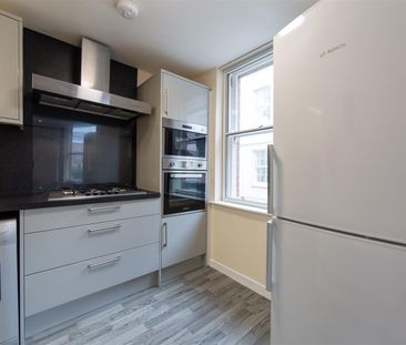 4 bed apartment to rent in Fenkle Street, City Centre, NE1 - Photo 5