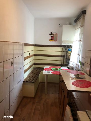Apartament 3 camere, balcon, 76 mp, Bușteni - Photo 4