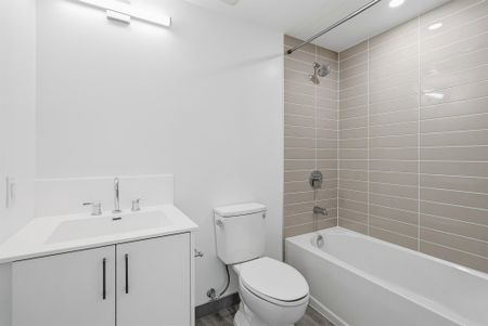 For Lease - 4010 Eglinton Avenue Unit# 808, Toronto, Ontario - Photo 3