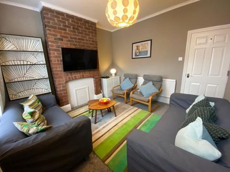 3 bedroom house share to rent - Photo 2