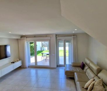 Casa adosada de alquiler en 124, 9, Moncada - Foto 1