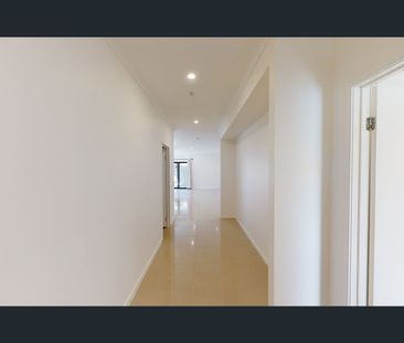 28 Attunga Grove, Werribee, Vic 3030 - Photo 3