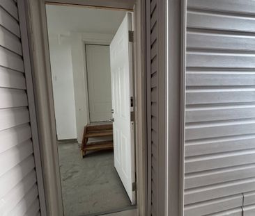 For Lease - 68 Sanderson Drive, Kawartha Lakes, Ontario - Photo 3