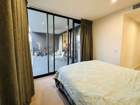 157 / 45 West Row, City - Photo 3