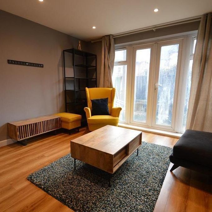 2 bedroom apartment to rent - Photo 1