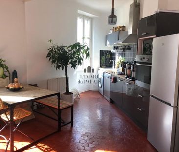 Location Appartement 2 pièces 49m² MARSEILLE 6ème - Photo 4