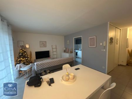 Location Appartement 3 pièces 62m² LIMOGES 87100 - Photo 2