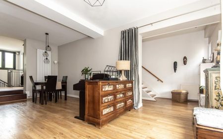 Location Maison 6 pièces 195m² - Photo 2