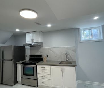 For Lease - 29 Summerglade Drive, Toronto, Ontario - Photo 2