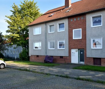 Helle 1 Zimmer-Wohnung in ruhiger Lage // 1.OG. mitte - Photo 1