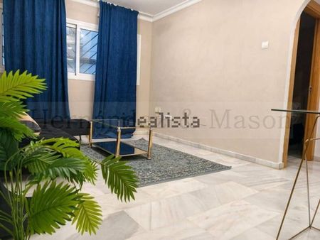 Alquiler de piso en Calle San Dionisio - Photo 2