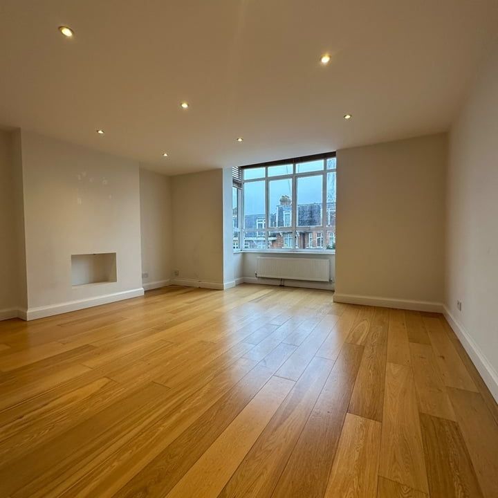 3 Bed Flat, Fortune Green Road, NW6 - Photo 1