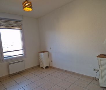 Location Appartement 2 pièces 47m² BORDEAUX 33300 - Photo 6