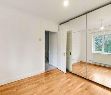 Courtenay Avenue, Harrow, HA3 - Photo 2