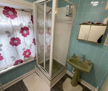 Room in a Shared House, Colless Road, N15 - Photo 6