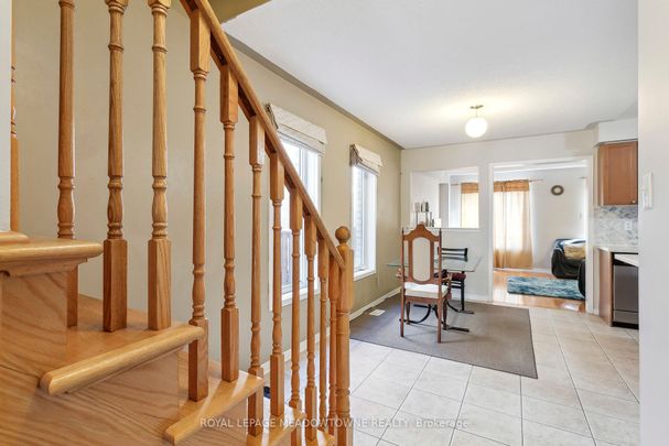 Semi-Detached Home For Lease | W8141892 - Photo 1