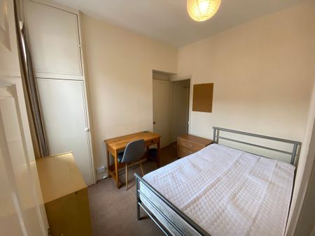 Rose Street, Haxby Road - P1488 - Photo 3