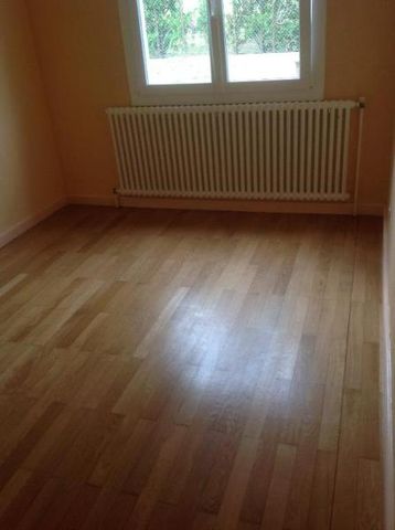 Location Maison 3 pièces 63m² DECINES CHARPIEU 69150 - Photo 3