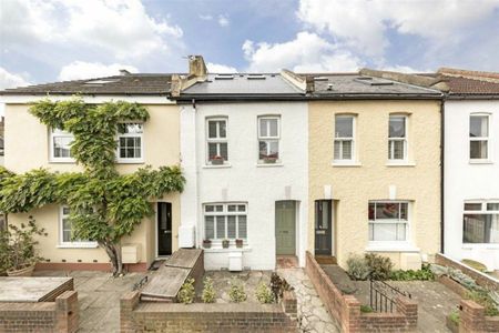Elmtree Road, Teddington, TW11 - Photo 2