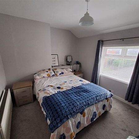 21 Northbrook Gardens, Belfast, BT9 7EA - Photo 4