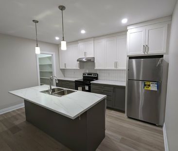 For Lease - 824 Namur Street, Russell, Ontario - Photo 1