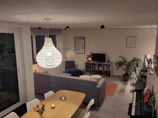 Appartement te huur - Photo 1