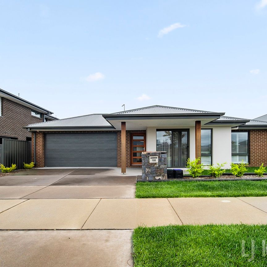 108 Weatherstone Circuit, Googong NSW 2620 - House For Rent | Domain - Photo 1