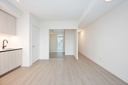For Lease - 425 Front Street Unit# 1210, Toronto, Ontario - Photo 3