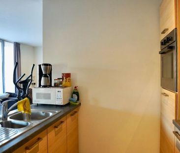 Appartement te huur in Eeklo voor € 750 met 2 slaapkamers - Foto 5