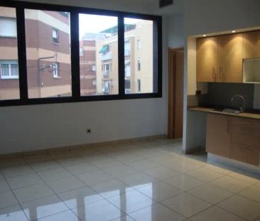 Loft de alquiler en Carrer del Doctor Reig, La Roureda - Photo 2