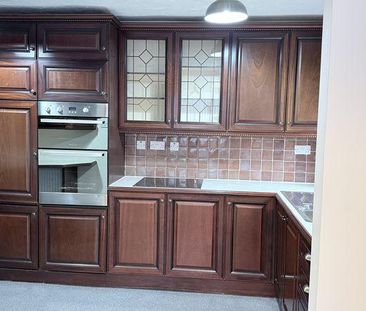 2 bedroom bungalow to rent - Photo 3