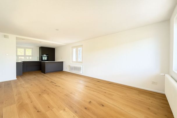 First rental after major renovation – stylish 4.5-room apartments in Grenchen - Photo 1