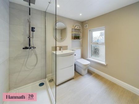 Room 2, 13 Harford Street, Portadown, Craigavon, BT62 3AA - Photo 5