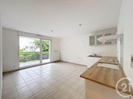 Location Appartement 2 pièces 43m² MELUN 77000 - Photo 2