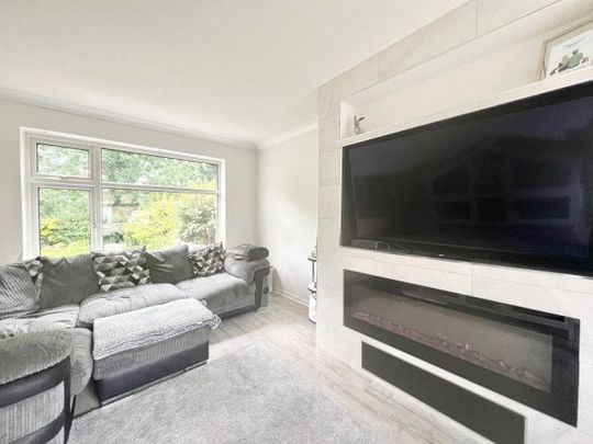 Fernwood Crescent, Wollaton, NG8, Property for rent - Photo 1