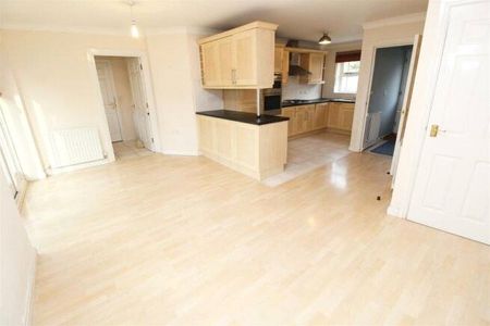 4 bedroom townhouse to rent Clegg Square, Shenley Lodge, Milton Keynes, Buckinghamshire, MK5 - Photo 2