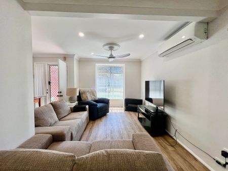 Beautiful Family Home - Photo 5