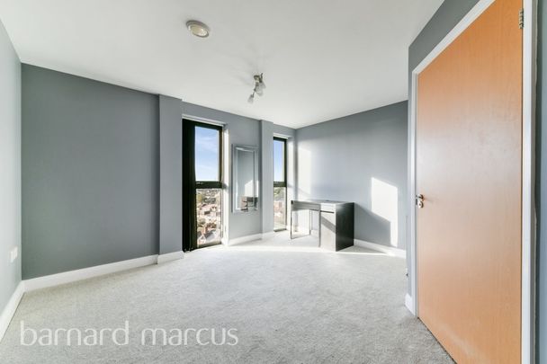 London Road, Croydon - Photo 1