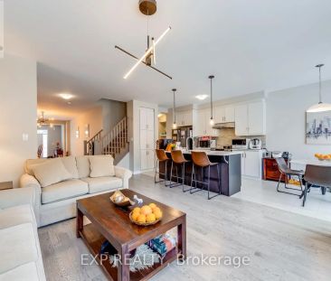 3302 JACOB WAY - Photo 1