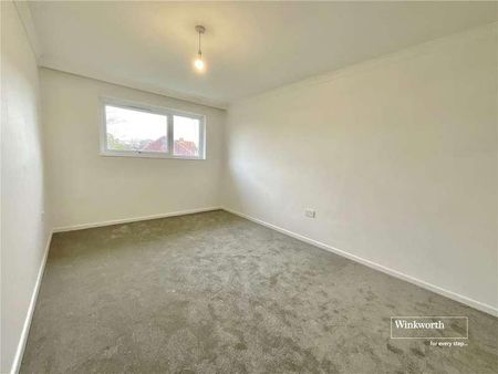 Upper Gordon Road, Highcliffe, Christchurch, Dorset, BH23 - Photo 5