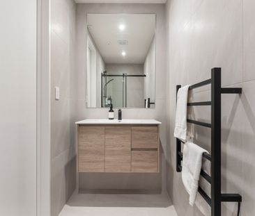 Luxe Living Awaits! - Photo 4