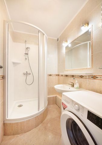 3 pokoje, balkon, widna kuchnia. - Photo 4