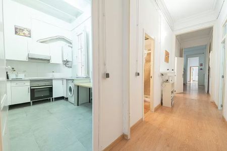 Ronda de Sant Pere, Barcelona, Catalonia 08010 - Photo 3